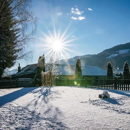 別荘 Charmantes Peterdorf